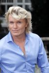 Amsterdam 2 september 2021
Aftrap van Stoptober bij Vondel CS.
Aanwezig Patricia PaaY Hans Klok Bill v Dijk  Louisa en Rowan en Patrick Martens .