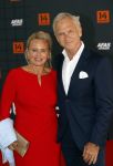 Leusden 25 september 2021
Premiere Nummer 14 ( Johan Cruijff ) in het AFAS Theater. Jaap Jongbloed met zijn vrouw inge
