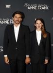 Amsterdam 6 september 2021
Premiere Mijn beste vriendin Anne Frank in Tuschinski.
Jamie Grant met vriend