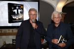 Volendam 12 oktober 2021
Boekpresentatie Jan Keizer bij Hotel Spaander in Volendam . Alle oude bendleden van BZN zijn aanwezig zoals Annie Schilder Carola Smit Jan Tuijp Jack Veerman Thomas Tol Dick Plat . Jan Keizer en Dick de Boer