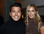 Amsterdam 14 oktober 2021
Televizierring gala in Carre Amsterdam. Jan Smit met zijn vrouw Liza en Nikkie Tutorials