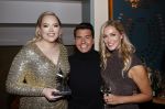 Amsterdam 14 oktober 2021
Televizierring gala in Carre Amsterdam. Jan Smit met zijn vrouw Liza en Nikkie Tutorials