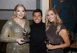 Amsterdam 14 oktober 2021
Televizierring gala in Carre Amsterdam. Jan Smit met zijn vrouw Liza en Nikkie Tutorials