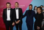 Amsterdam 11 oktober 2021
Premiere Liefde zonder grenzenin Tuschinski met in de hoofdrol Yolanthe Cabau v Kasbergen Jim Bakkum Soy Kroon Abbey Hoes  Hajo Bruins en Peggy Vrijens , John de Bever kwam met zijn Partner Cees en Sieneke met een kennis