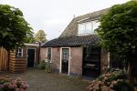 Huizen 5 oktober 2021
Het nieuwe huis van Jon v Eerd in het oude dorp van Huizen .