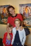 Amsterdam 26 september 2021
Premiere Berend Botje in pathe arena . Kim Pieters met zoons