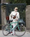 Amsterdam 7 oktober 2021
Marc Marie Huybregts op de fiets in Amsterdam zuid