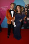 Amsterdam 11 oktober 2021
Premiere Liefde zonder grenzenin Tuschinski met in de hoofdrol Yolanthe Cabau v Kasbergen Jim Bakkum Soy Kroon Abbey Hoes  Hajo Bruins en Peggy Vrijens . Marcel Boekhoorn met zijn vriendin Rebecca Cabau v Kasbereg