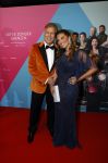 Amsterdam 11 oktober 2021
Premiere Liefde zonder grenzenin Tuschinski met in de hoofdrol Yolanthe Cabau v Kasbergen Jim Bakkum Soy Kroon Abbey Hoes  Hajo Bruins en Peggy Vrijens . Marcel Boekhoorn met zijn vriendin Rebecca Cabau v Kasbereg