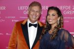 Amsterdam 11 oktober 2021
Premiere Liefde zonder grenzenin Tuschinski met in de hoofdrol Yolanthe Cabau v Kasbergen Jim Bakkum Soy Kroon Abbey Hoes  Hajo Bruins en Peggy Vrijens . Marcel Boekhoorn met zijn vriendin Rebecca Cabau v Kasbereg