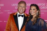 Amsterdam 11 oktober 2021
Premiere Liefde zonder grenzenin Tuschinski met in de hoofdrol Yolanthe Cabau v Kasbergen Jim Bakkum Soy Kroon Abbey Hoes  Hajo Bruins en Peggy Vrijens . Marcel Boekhoorn met zijn vriendin Rebecca Cabau v Kasbereg