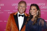 Amsterdam 11 oktober 2021
Premiere Liefde zonder grenzenin Tuschinski met in de hoofdrol Yolanthe Cabau v Kasbergen Jim Bakkum Soy Kroon Abbey Hoes  Hajo Bruins en Peggy Vrijens . Marcel Boekhoorn met zijn vriendin Rebecca Cabau v Kasbereg