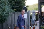 Noordwijk 4 september 2021
Martien Meiland viert zijn 60e verjaardag in de tuin van zijn nieuwe huis/villa. Aanwezig oa Erica Meiland Maxime Meiland (zwanger) met partner Leroy Molkenboer en Montana Meiland met partner Dirk