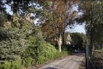 Noordwijkerhout 9 oktober 2021
Het nieuwe huis van Martien Meiland en zijn buren hebben samen een pad naar de huizen.