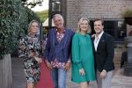 Noordwijk 4 september 2021
Martien Meiland viert zijn 60e verjaardag in de tuin van zijn nieuwe huis/villa. Aanwezig oa Erica Meiland Maxime Meiland (zwanger) met partner Leroy Molkenboer en Montana Meiland met partner Dirk