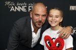 Amsterdam 6 september 2021
Premiere Mijn beste vriendin Anne Frank in Tuschinski.
Matteo v d Grijn met zijn dochter