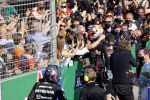 Zandvoort 5 september 2021
Max Verstappen wint de GP F1 van Nederland . Hij staat op het podium met Lewis Hamilton en Valteri Bottas. Charlene de Carvalho Heineken reikt de prijzen uit.