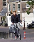 Amsterdam 6 september 2021
Max Westerman op de fiets in het centrum van Amsterdam.