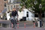 Amsterdam 6 september 2021
Max Westerman op de fiets in het centrum van Amsterdam.