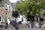 Amsterdam 6 september 2021
Max Westerman op de fiets in het centrum van Amsterdam.