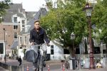 Amsterdam 6 september 2021
Max Westerman op de fiets in het centrum van Amsterdam.