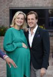 Noordwijk 4 september 2021
Martien Meiland viert zijn 60e verjaardag in de tuin van zijn nieuwe huis/villa. Aanwezig oa Erica Meiland Maxime Meiland (zwanger) met partner Leroy Molkenboer en Montana Meiland met partner Dirk