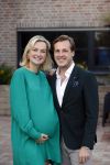 Noordwijk 4 september 2021
Martien Meiland viert zijn 60e verjaardag in de tuin van zijn nieuwe huis/villa. Aanwezig oa Erica Meiland Maxime Meiland (zwanger) met partner Leroy Molkenboer en Montana Meiland met partner Dirk