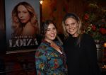 Amsterdam 6 oktober 2021
Premiere altijd al Loiza  van Loiza Lamers in tuschinski.
Myrthe Mylius met een vriendin