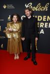 Utrecht 1 oktober 2021
Uitreiking gouden kalveren in schouwburg Utrecht.
Nazmiye Oral met partner