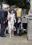 Naarden 24 september 2021
Nina ten Brink de dochter van Robert ten Brink en zijn vrouw Roos trouwt in het gemeentehuis van Naarden Vesting met haar man Laurens Jan . Ze arriveren in een bakfiets.