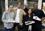 Amsterdam 2 oktober 2021
Patrick Kluivert zijn vrouw Rosanna Nino Wilkes zijn aandeelhouder in het sneakermerk Qurk. De schoenen worden van kurk gemaakt. De winkel zit in de 9 straatjes.
