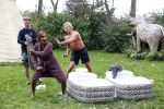 Amsterdam 16 oktober 2021
Patty Brard en haar man Antoine v d Vijver in een ijsbad . Patty heeft een hele lijn met produkten die bij het Kruitvat te koop zijn .
