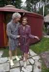 Amsterdam 16 oktober 2021
Patty Brard en haar man Antoine v d Vijver in een ijsbad . Patty heeft een hele lijn met produkten die bij het Kruitvat te koop zijn .