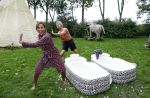 Amsterdam 16 oktober 2021
Patty Brard en haar man Antoine v d Vijver in een ijsbad . Patty heeft een hele lijn met produkten die bij het Kruitvat te koop zijn .