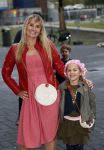 Amsterdam 3 oktober 2021
Premiere grote sinterklaasfilm in Pathe Noord.
Peggy Vrijens met dochter