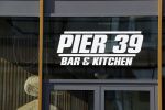 Almere 16 oktober 2021
De zoon van Ernst daniel Smid opent een restaurant in Almere . Het restaurant heet pier 39.
Ernst daniel kwam met zijn vriendin
