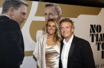 Amsterdam 28 september 2021
Premiere James Bond in Tuschinski. Pieter Schoen met zijn vrouw