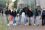 Amsterdam 2 september 2021
Pieter v d Hoogenband en zijn vrouw Marie Jose met hun beider kinderen in amsterdam.