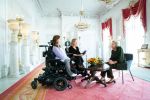 BAARN â€“ Prinses Beatrix was zaterdagmiddag 9 oktober op het terrein van Paleis Soestdijk aanwezig bij de viering van het 65-jarig bestaan van het Prinses Beatrix Spierfonds. De Prinses is sinds de oprichting beschermvrouwe van het fonds. ANP / Hollandse Hoogte / Wesley de Wit