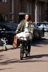 Amsterdam 22 september 2021
Quinty Trustfull op haar electrische van Moof fiets.