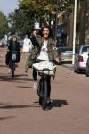Amsterdam 22 september 2021
Quinty Trustfull op haar electrische van Moof fiets.
