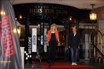 Noordwijk 4 september 2021
Rob Kamphues en zijn nieuwe vriendin Kristi verlaten Hotel Huis ter Duin