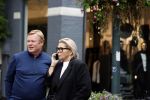 Amsterdam 7 oktober 2021
Ronald Koeman en zijn vrouw Bartina Koeman op de cornelis schuytstraat .