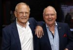 Hoofddorp 19 september 2021
Premiere van Barrie Stevens in de schouwburg van Hoofddorp. Ronnie Tober kwam met partner Jan Jochems