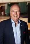 Hoofddorp 19 september 2021
Premiere van Barrie Stevens in de schouwburg van Hoofddorp. Ronnie Tober kwam met partner Jan Jochems