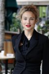 Amsterdam 23 september 2021
Rose Bertram onthult de cover van Fabulous Mama met zichzelf op de cover bij Cafe de Waard