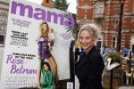 Amsterdam 23 september 2021
Rose Bertram onthult de cover van Fabulous Mama met zichzelf op de cover bij Cafe de Waard