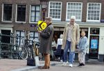 Amsterdam 2 oktober 2021
Ruud de Wild met zijn dochter Teddy  aan het winkelen in de 9 straatjes