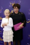 Scheveningen 26 september 2021
Premiere Aladdin in het circustheater.
Sharon Dijksma met dochter