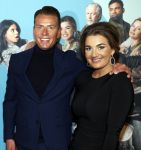 Amsterdam 11 oktober 2021
Premiere Liefde zonder grenzenin Tuschinski met in de hoofdrol Yolanthe Cabau v Kasbergen Jim Bakkum Soy Kroon Abbey Hoes  Hajo Bruins en Peggy Vrijens , John de Bever kwam met zijn Partner Cees en Sieneke met een kennis